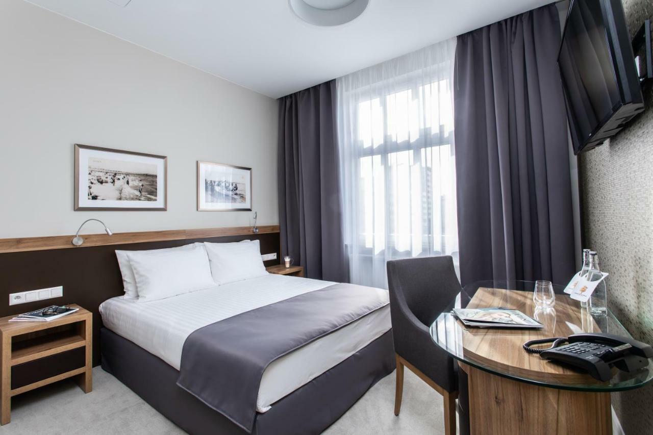 Jakubowy Hotel Gdynia Exteriör bild