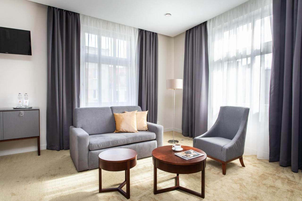 Jakubowy Hotel Gdynia Exteriör bild